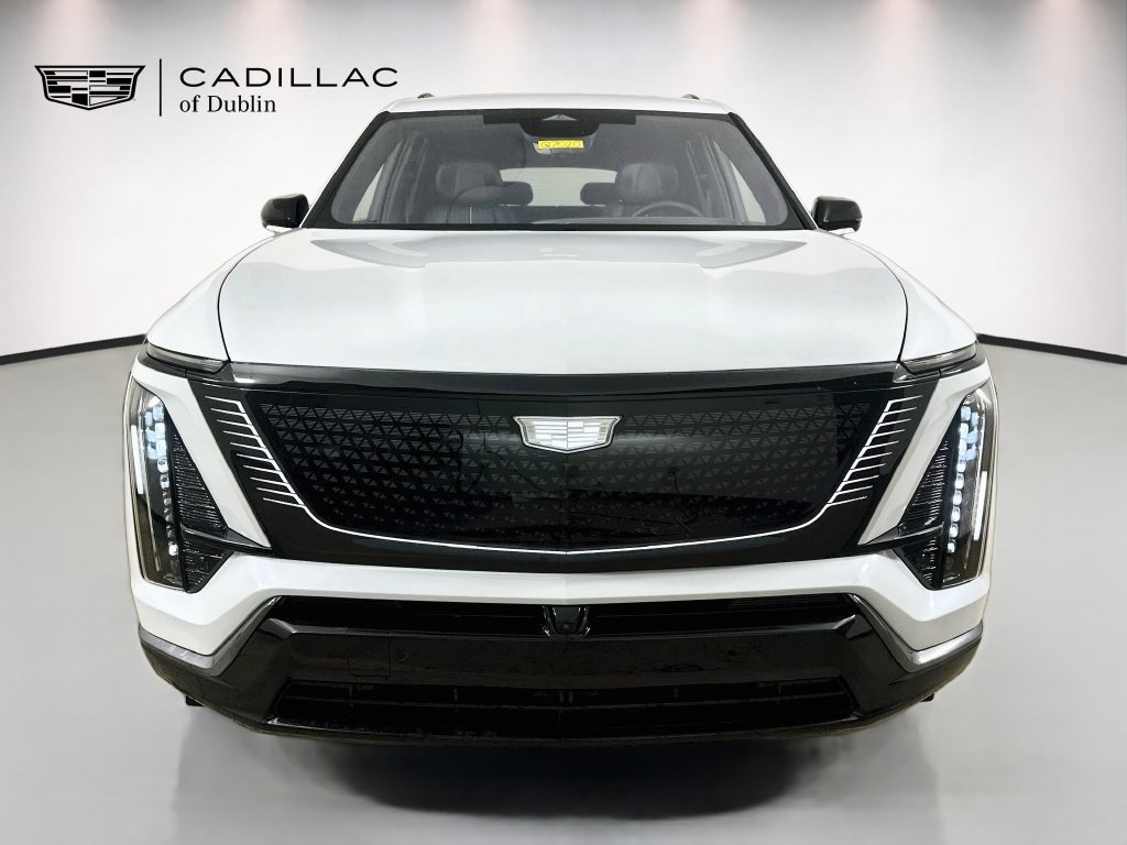 New 2027 Cadillac Vistiq Sport w/ LPO, Floor Liner Package AWD/4WD image 2