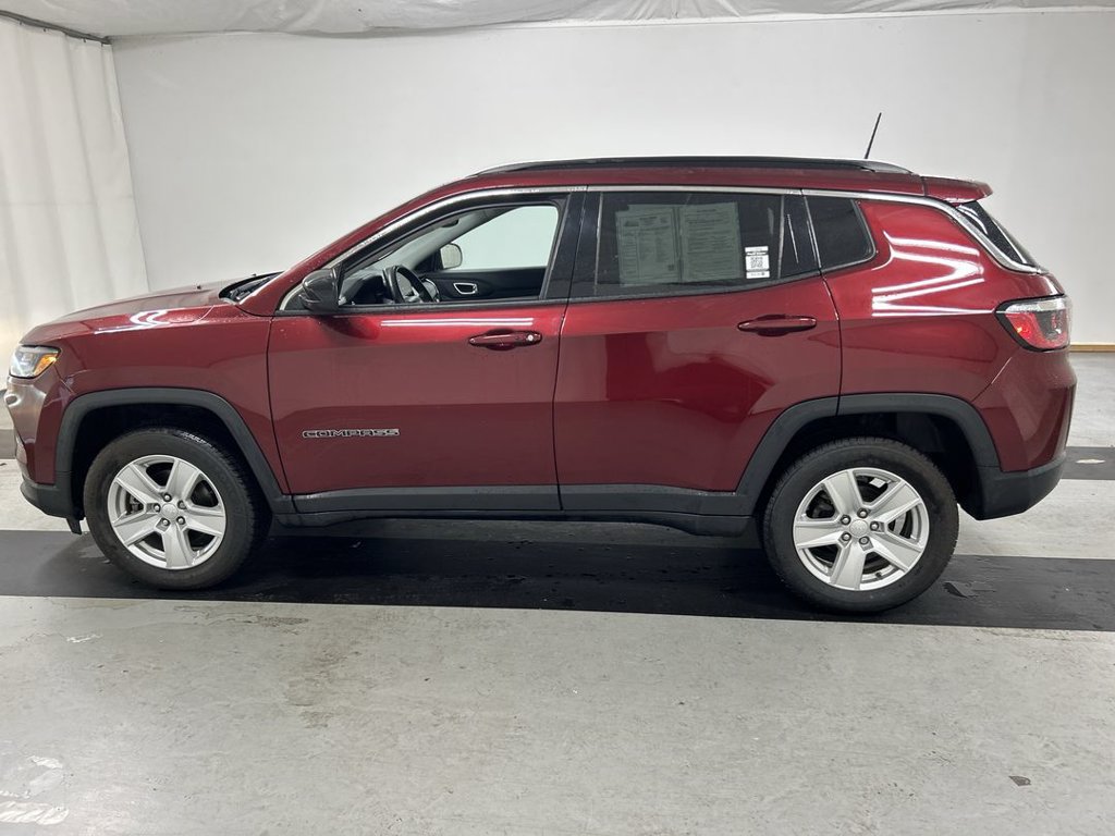 Certified 2022 Jeep Compass Latitude w/ Convenience Group AWD/4WD image 6