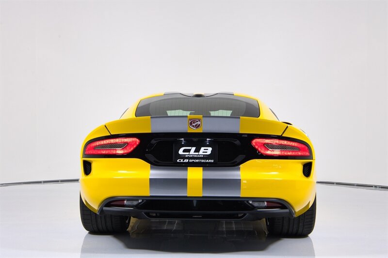 Used 2013 SRT Viper GTS w/ Track Pkg RWD image 11