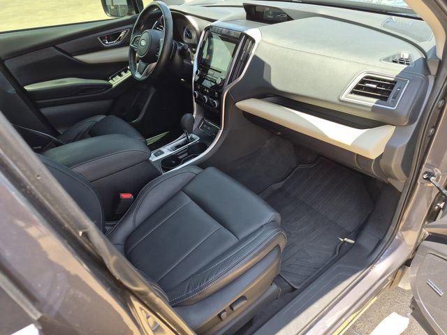 Used 2022 Subaru Ascent Limited w/ Technology Package AWD/4WD image 16