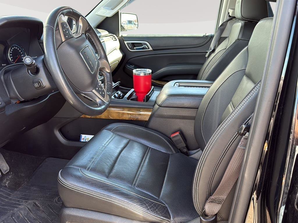 Used 2017 GMC Yukon Denali w/ Open Road Package AWD/4WD image 2