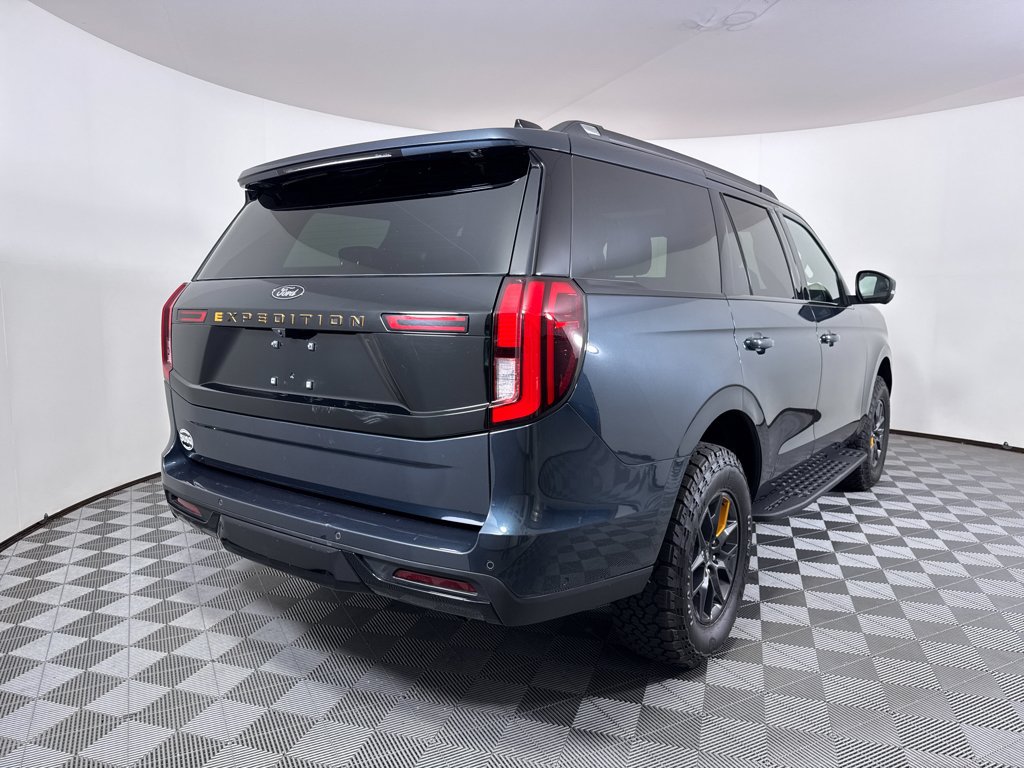 Used 2025 Ford Expedition Tremor AWD/4WD image 22
