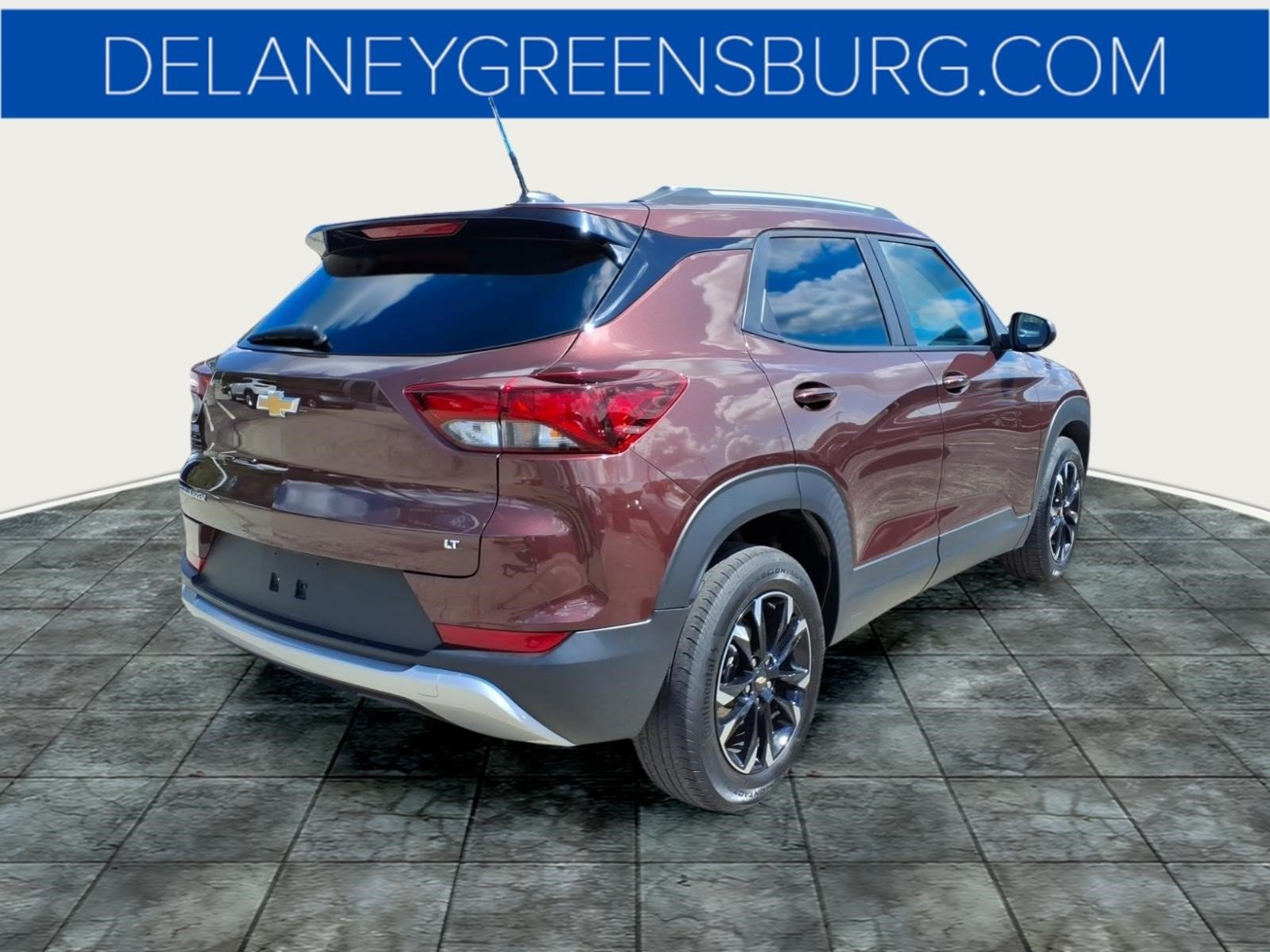 Used 2023 Chevrolet TrailBlazer LT FWD image 3