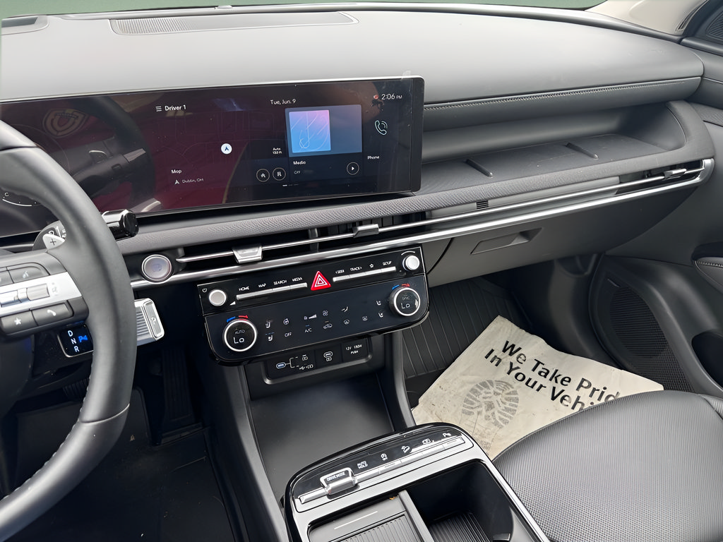 Used 2025 Hyundai Tucson Limited FWD image 29