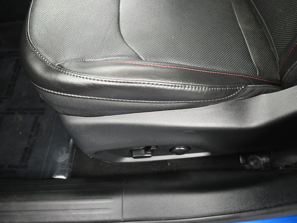 Used 2023 Jeep Compass Trailhawk w/ Trailhawk Elite Group image 16