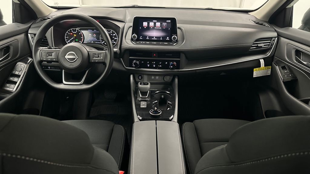 Used 2024 Nissan Rogue S image 19