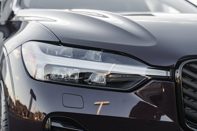 New 2026 Volvo XC60 B5 Ultra w/ Protection Package Premier image 13