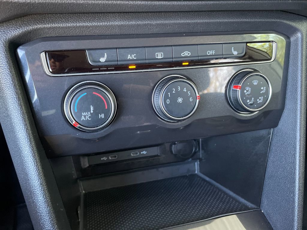 Used 2024 Volkswagen Tiguan Wolfsburg Edition image 24