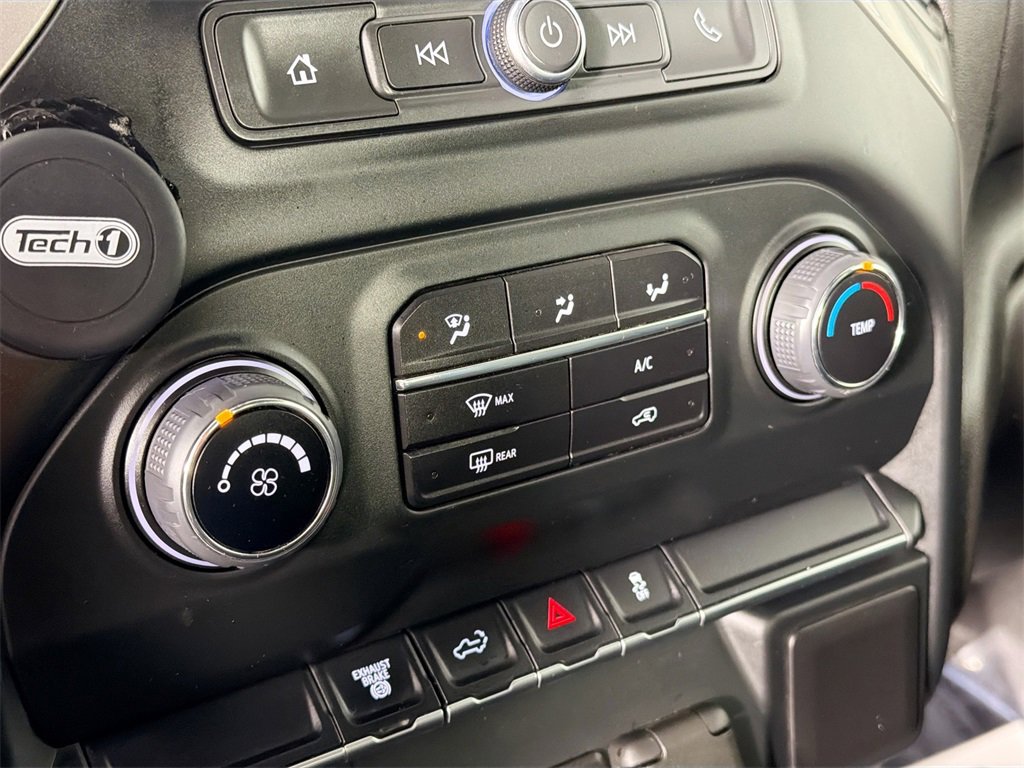 Used 2023 Chevrolet Silverado 3500 W/T w/ Gooseneck/5TH Wheel Package image 14