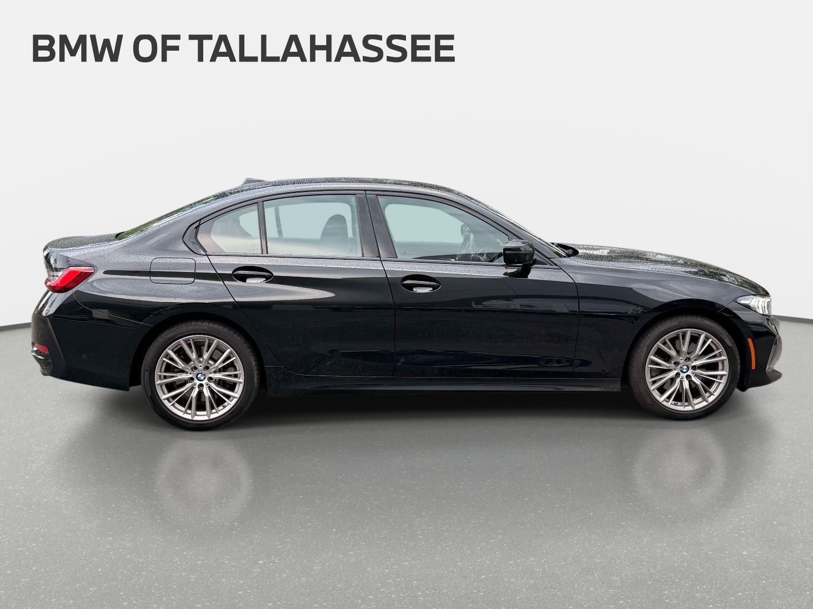 Used 2023 BMW 330i Sedan w/ Premium Package RWD image 4