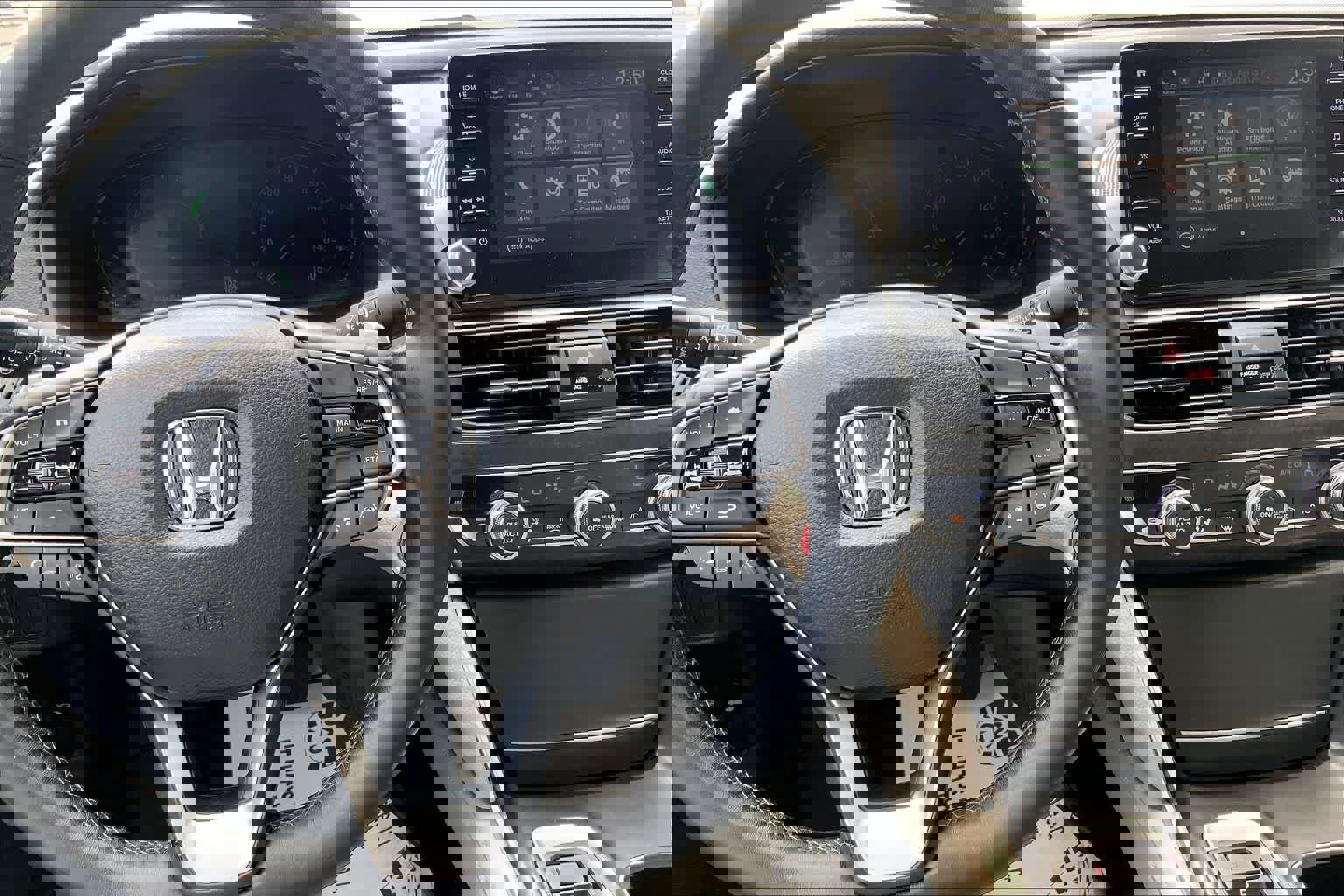 Used 2018 Honda Accord EX-L image 25