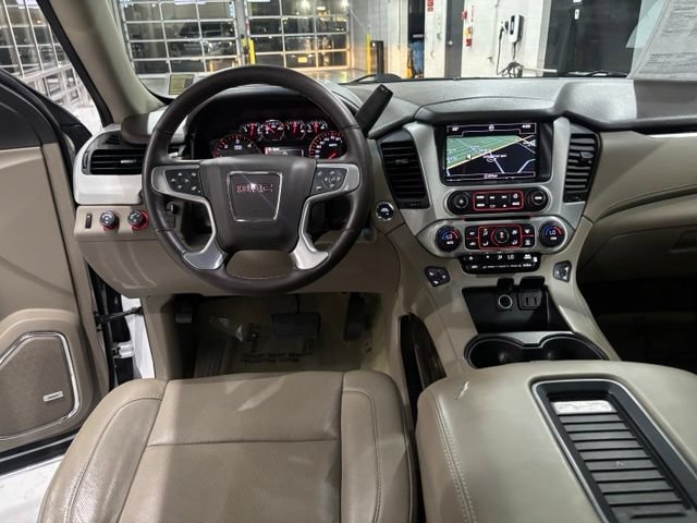 Used 2016 GMC Yukon SLT w/ Open Road Package AWD/4WD image 45