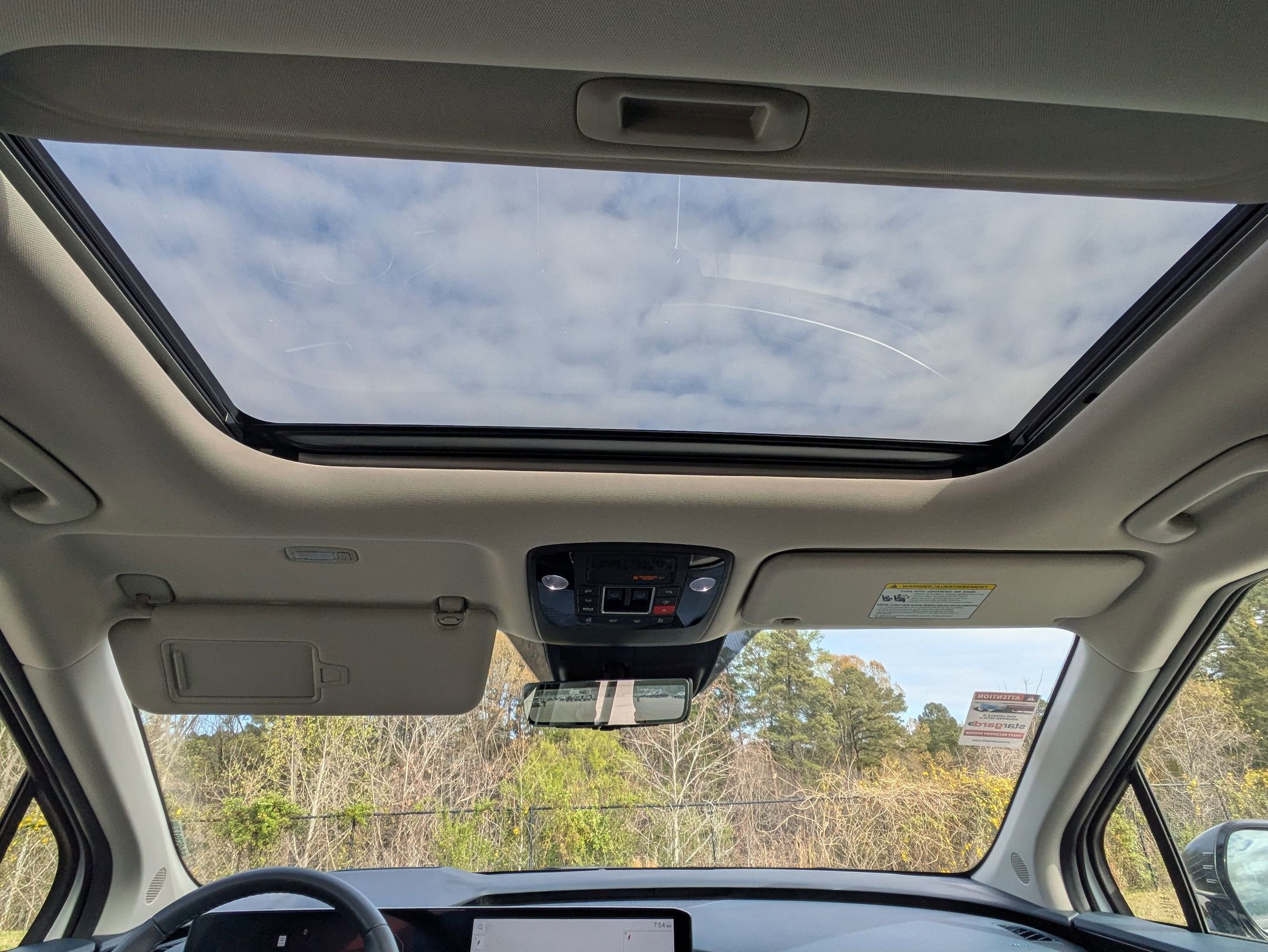 Used 2025 Kia Carnival SX Prestige image 25