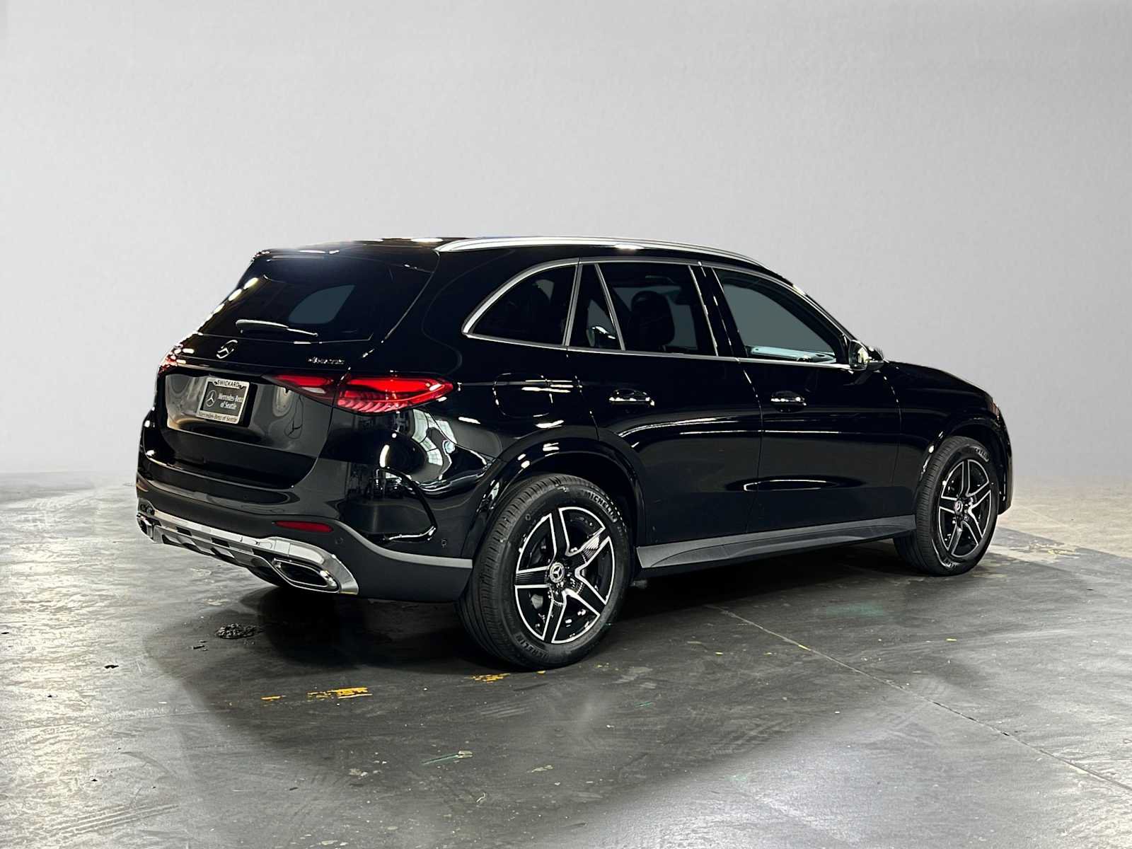 Certified 2026 Mercedes-Benz GLC 300 4MATIC image 3