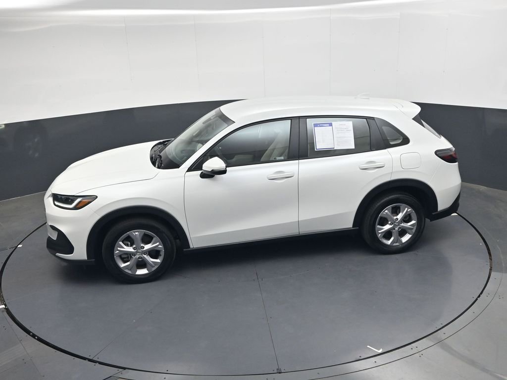 Used 2023 Honda HR-V LX image 29