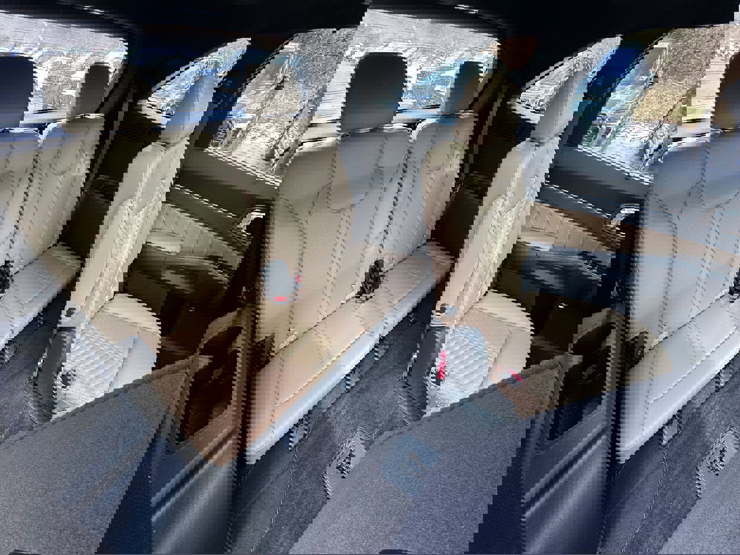 Used 2025 Kia Sorento SX Prestige w/ Olive Brown Leather Package image 31