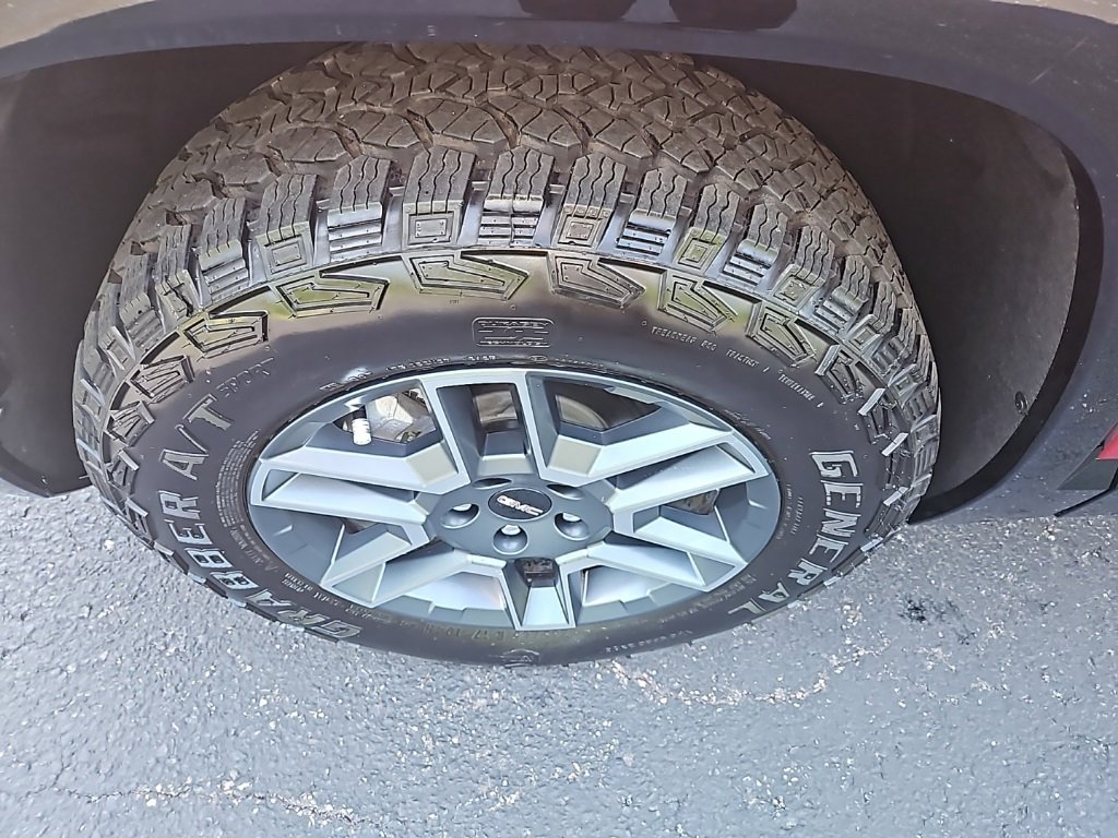 Certified 2026 GMC Terrain AT4 w/ Convenience Package III image 13