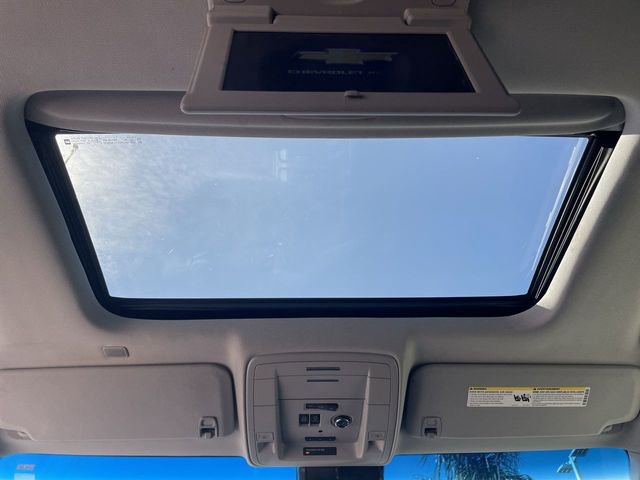 Used 2019 Chevrolet Suburban Premier image 23