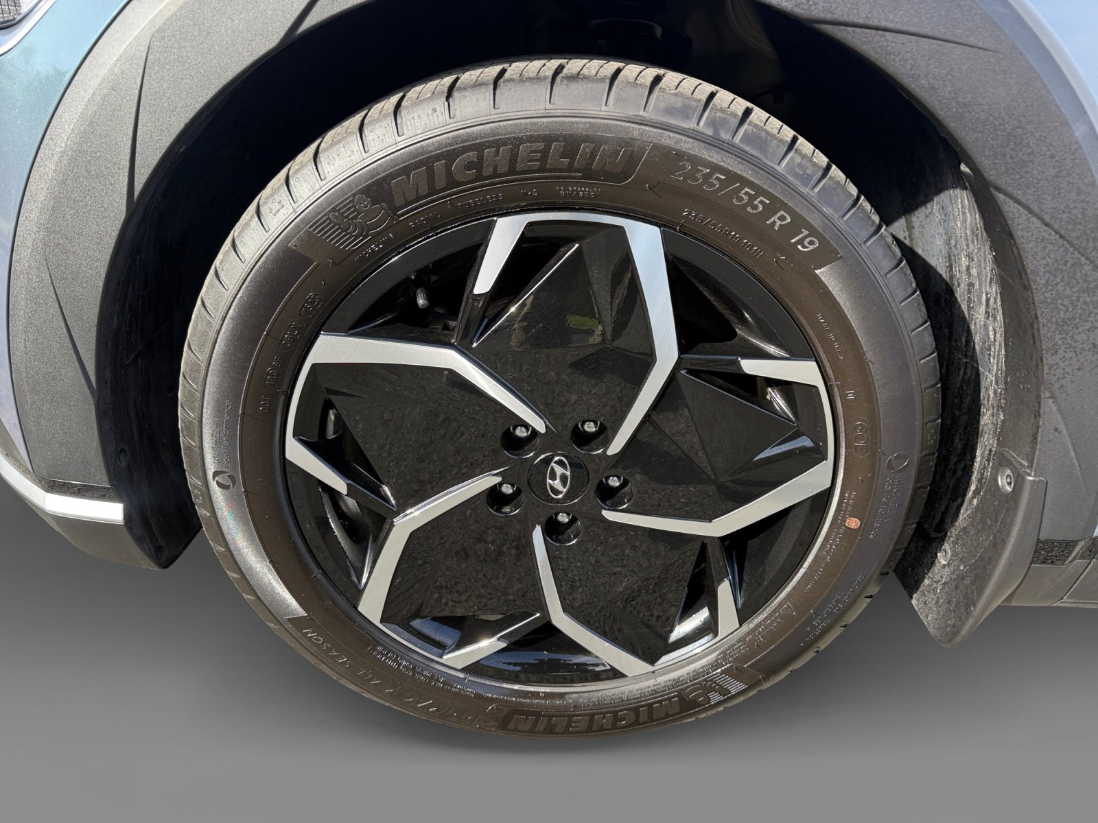 Used 2024 Hyundai Ioniq 5 SE image 9