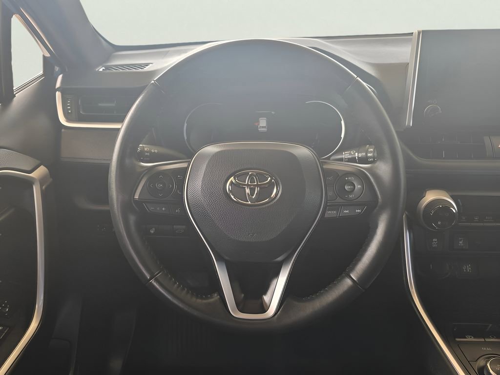 Used 2023 Toyota RAV4 SE w/ Convenience Package AWD/4WD image 57