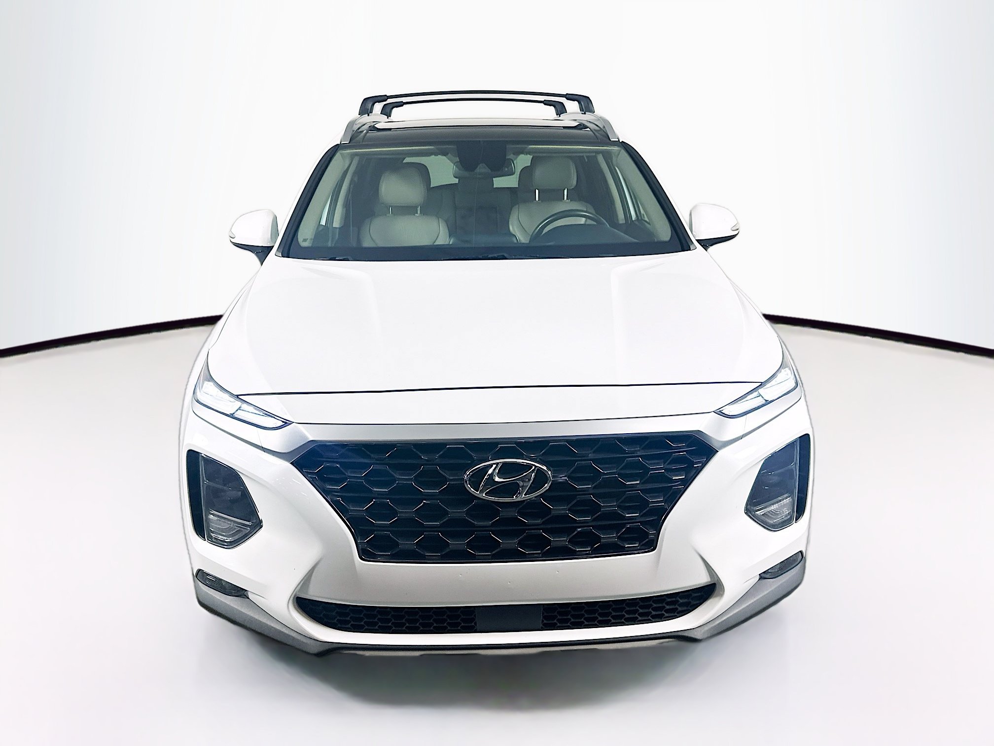 Used 2020 Hyundai Santa Fe SEL FWD image 2