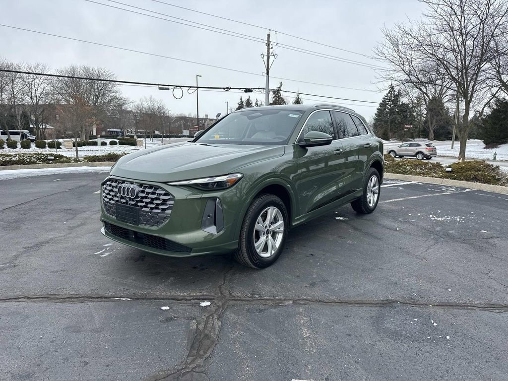 New 2025 Audi Q5 Premium image 3