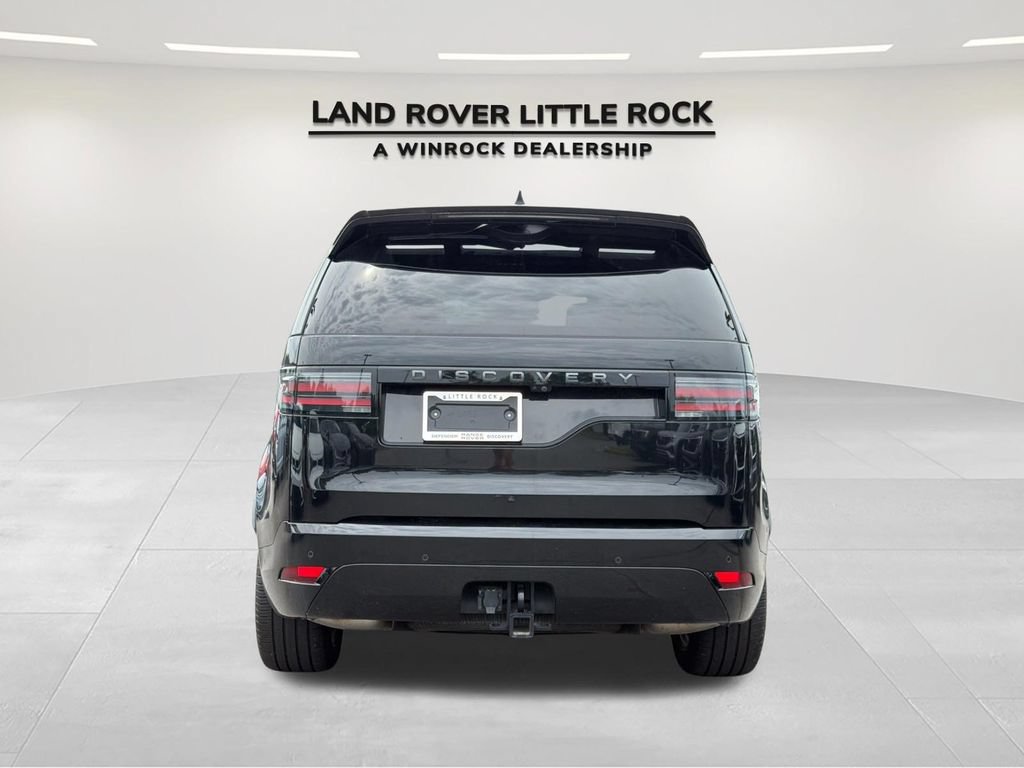 Used 2024 Land Rover Discovery Dynamic SE AWD/4WD image 7