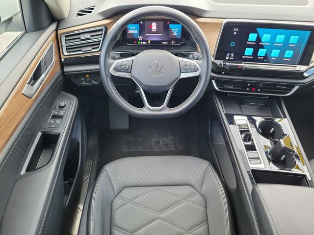 Used 2024 Volkswagen Atlas SE AWD/4WD image 21