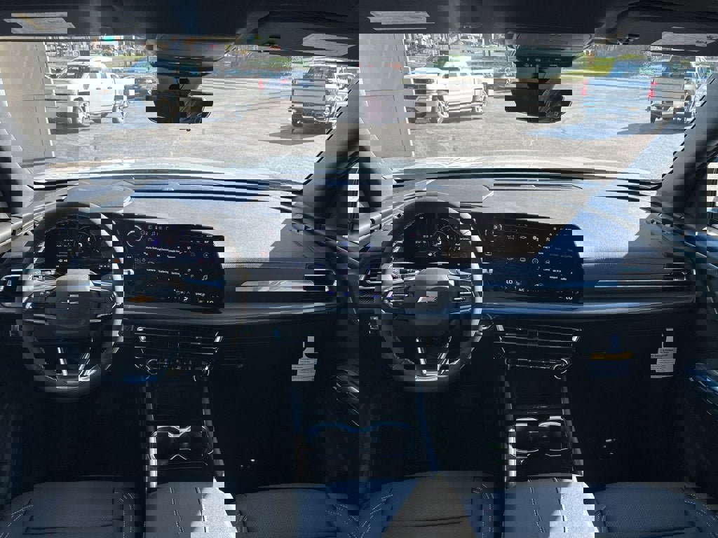 New 2026 Chevrolet Traverse LT w/ Driver Confidence Package image 17