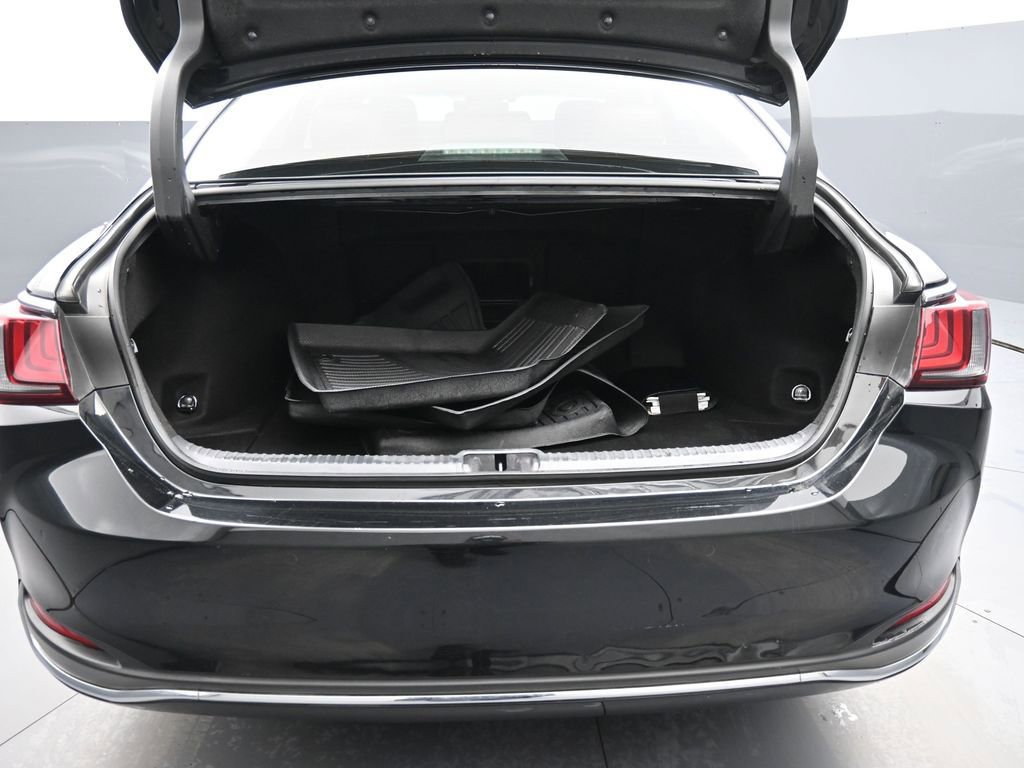 Used 2024 Lexus ES 300h w/ Premium Package FWD image 22