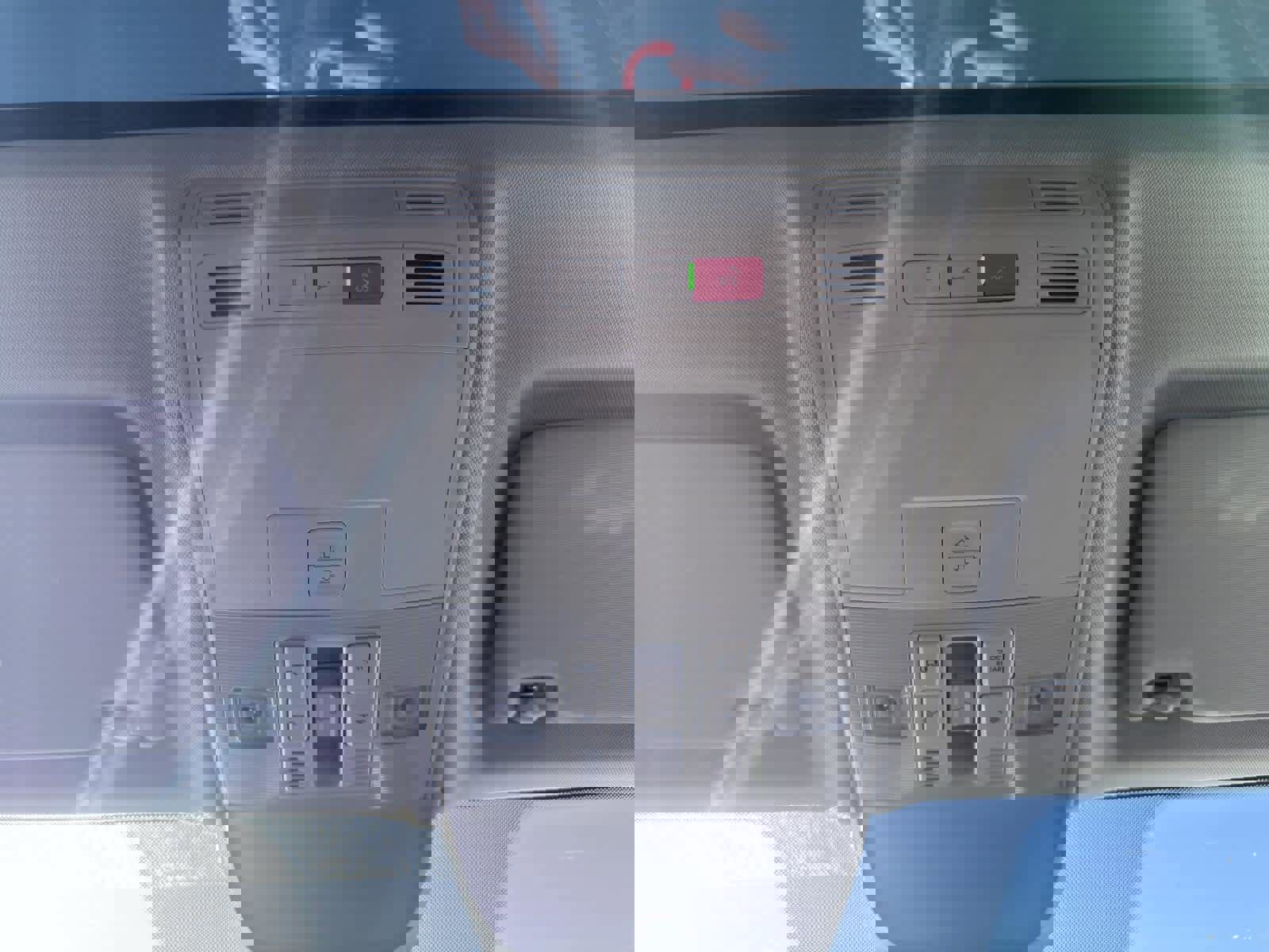 New 2026 Volkswagen Taos SEL image 15