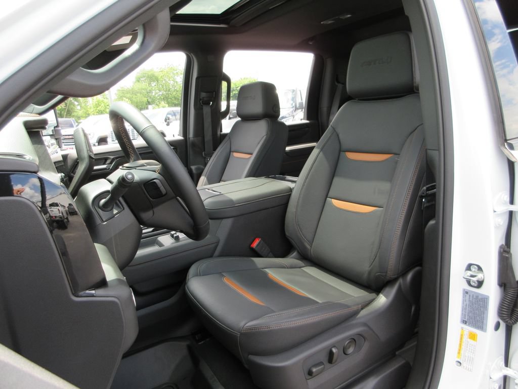 Certified 2026 GMC Sierra 2500 AT4 w/ AT4 Premium Plus Package AWD/4WD image 24