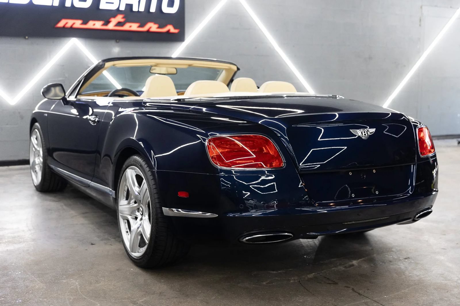 Used 2014 Bentley Continental GT AWD/4WD image 25
