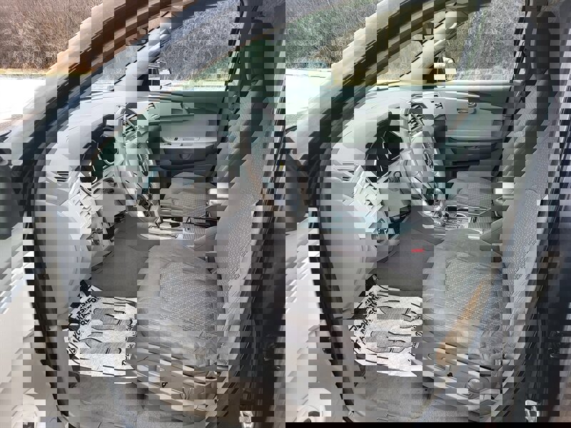 Used 2012 Chevrolet Traverse LT image 11