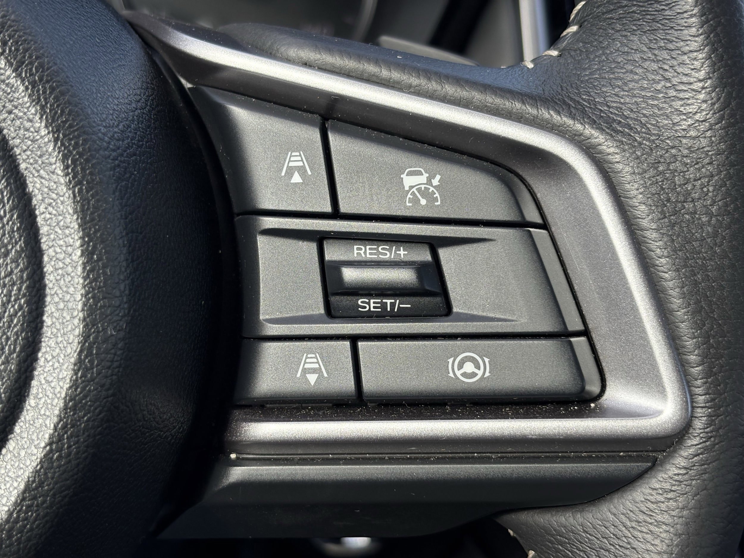 Certified 2025 Subaru Outback Premium AWD/4WD image 16