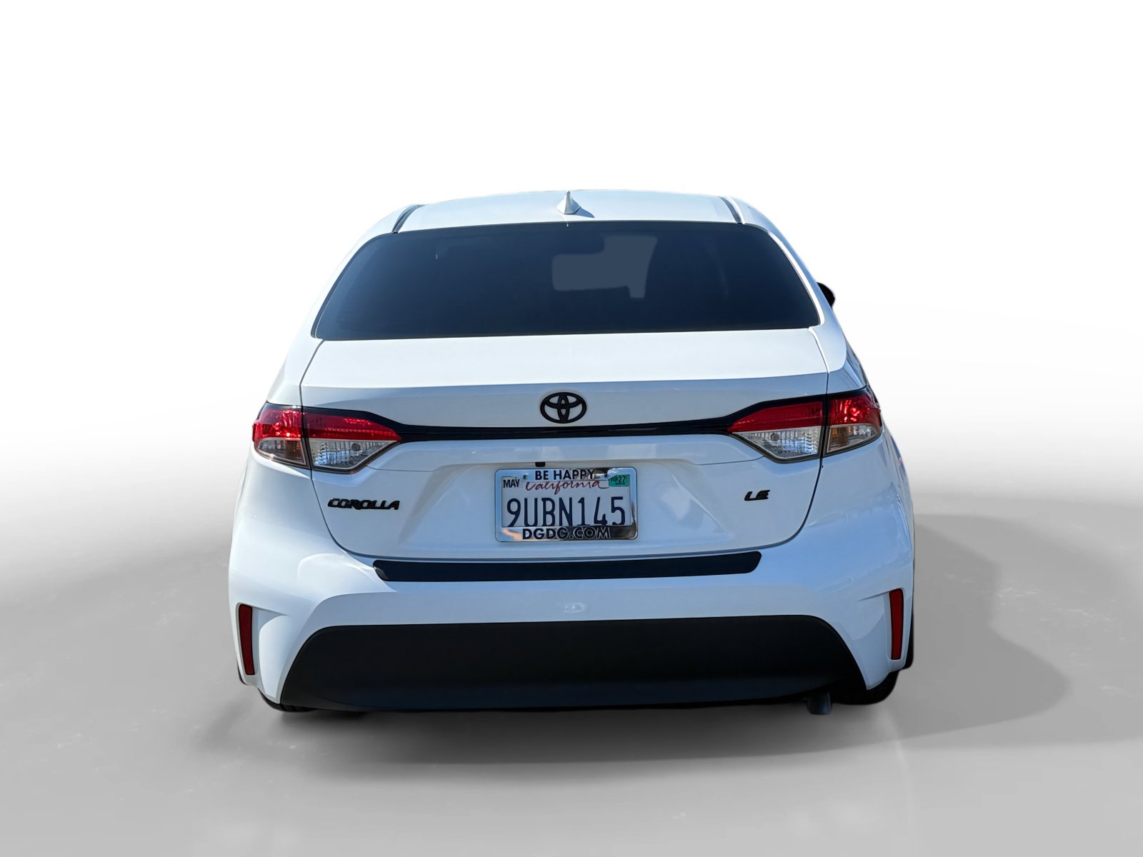 Used 2025 Toyota Corolla LE FWD image 4