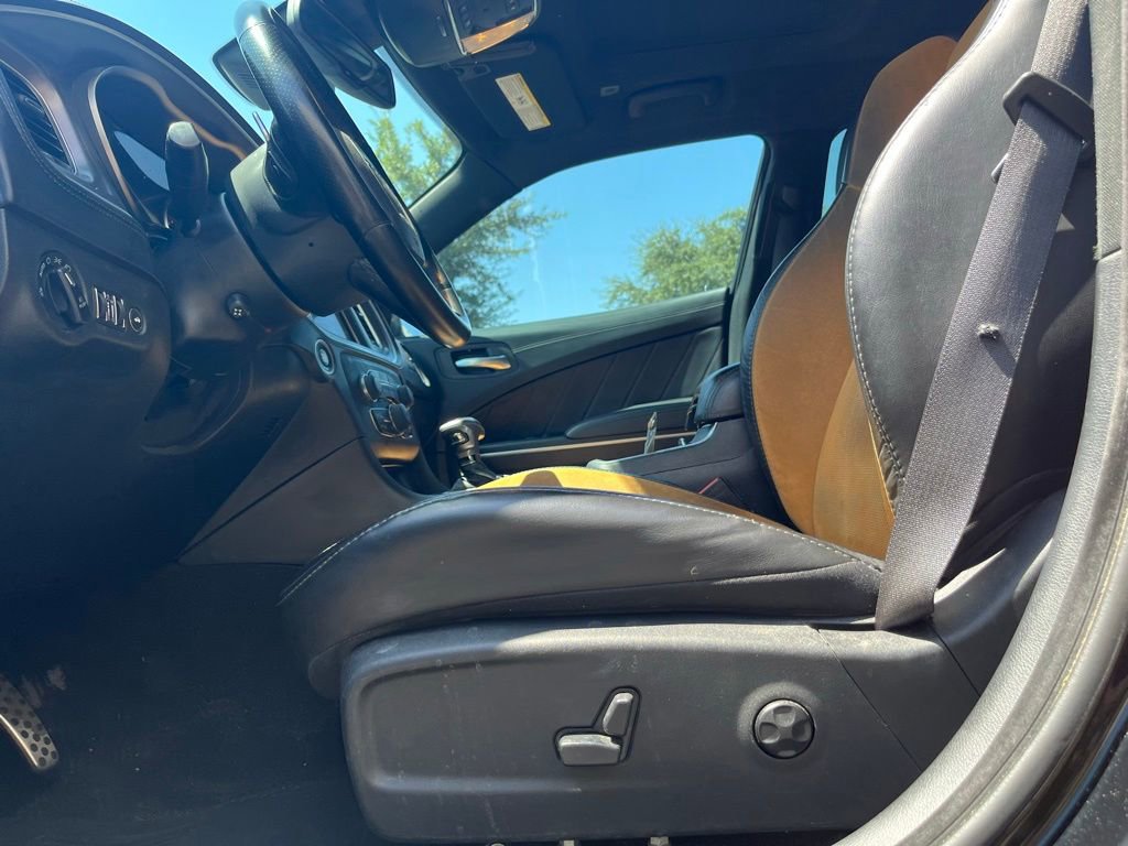 Used 2020 Dodge Charger R/T w/ Plus Group RWD image 8