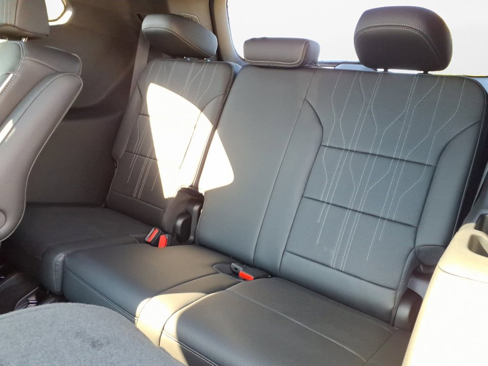 New 2026 Buick Enclave Avenir w/ Super Cruise Package image 13