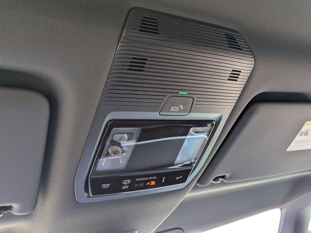 New 2025 Volkswagen ID. Buzz 1st Edition RWD image 20
