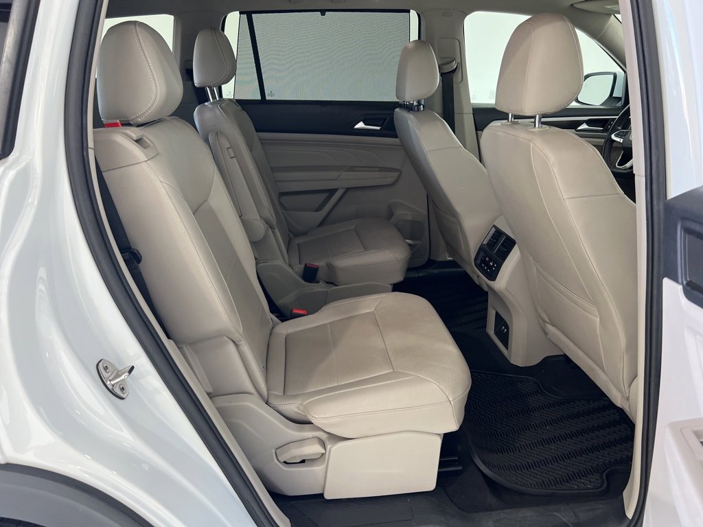 Used 2021 Volkswagen Atlas SE w/ Panoramic Sunroof Package image 24