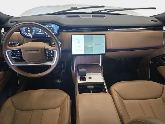 Certified 2025 Land Rover Range Rover SE AWD/4WD image 10