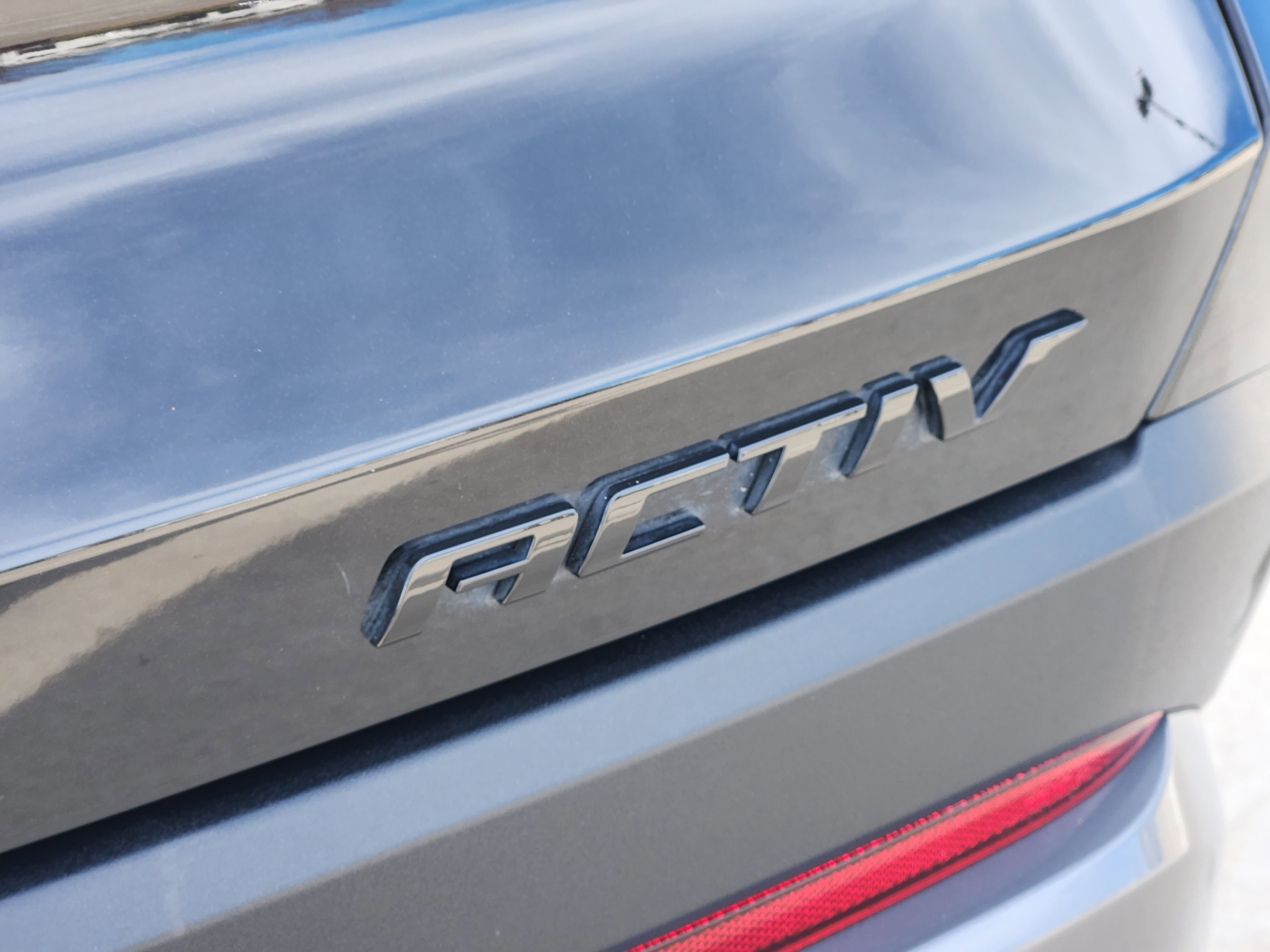 Used 2025 Chevrolet Equinox ACTIV w/ Safety and Technology Package image 15