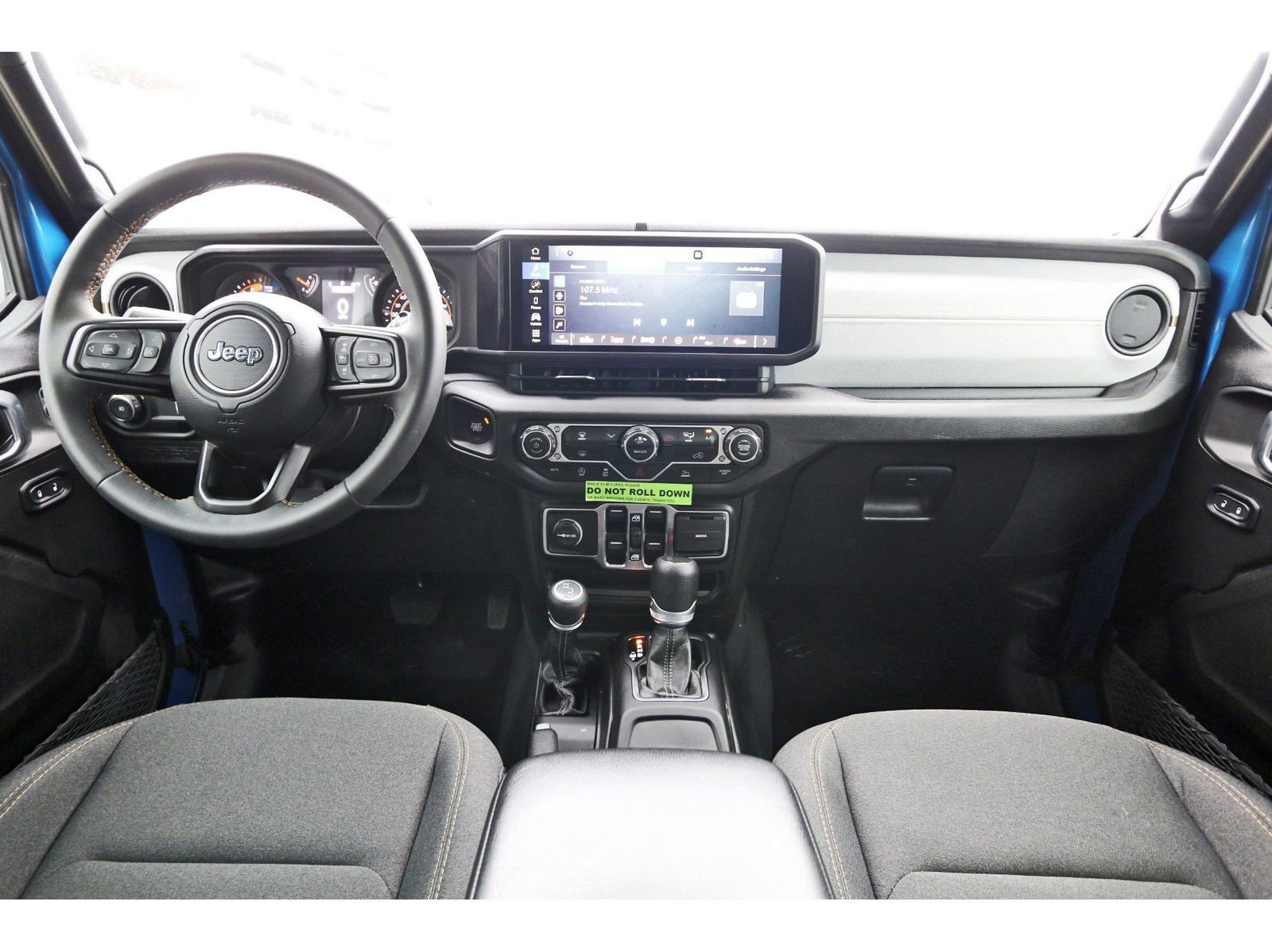 Used 2024 Jeep Wrangler Sport S image 12