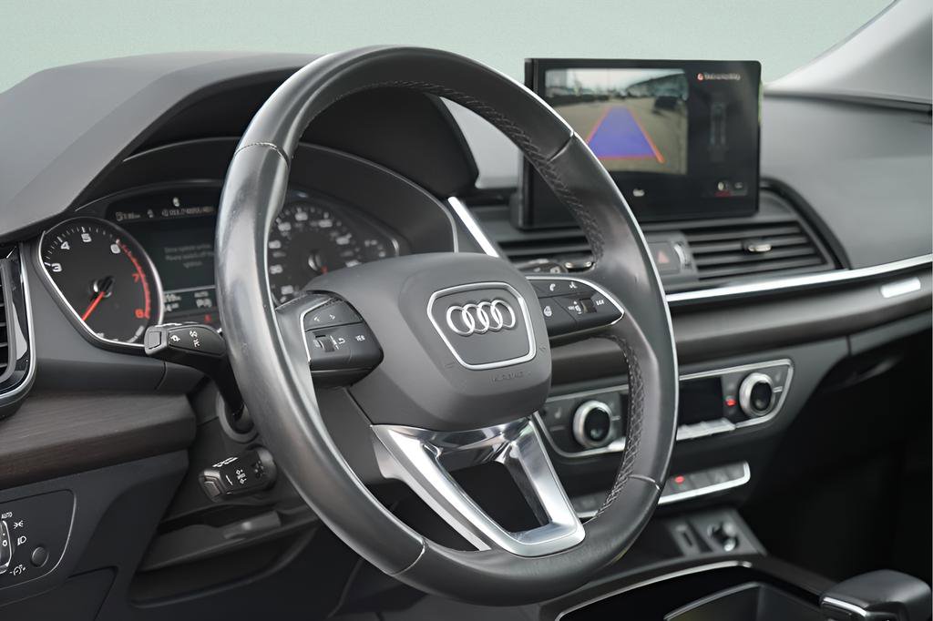 Used 2023 Audi Q5 2.0T Premium w/ Convenience Package image 28