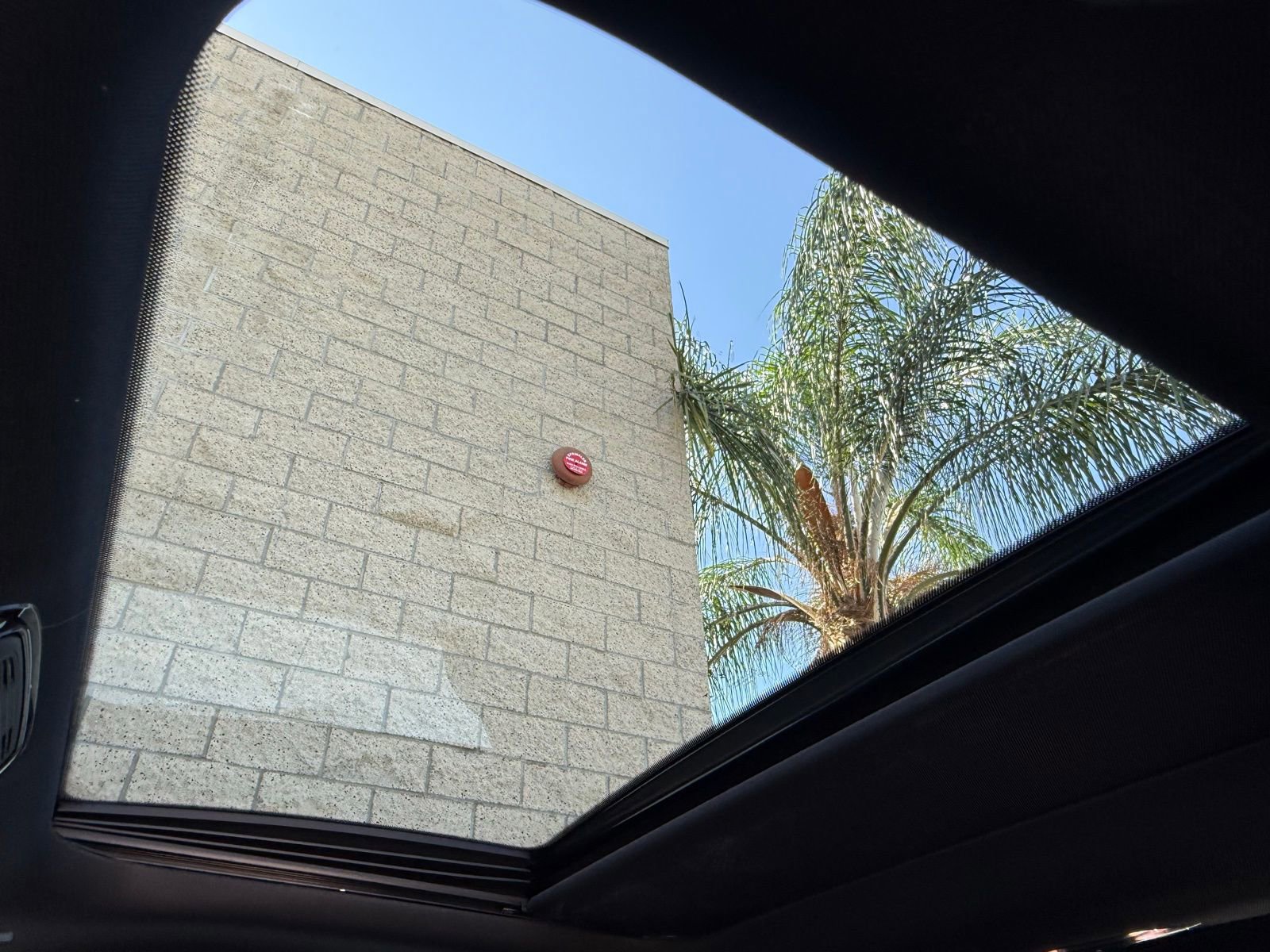 Used 2023 BMW 430i Coupe w/ Convenience Package image 23