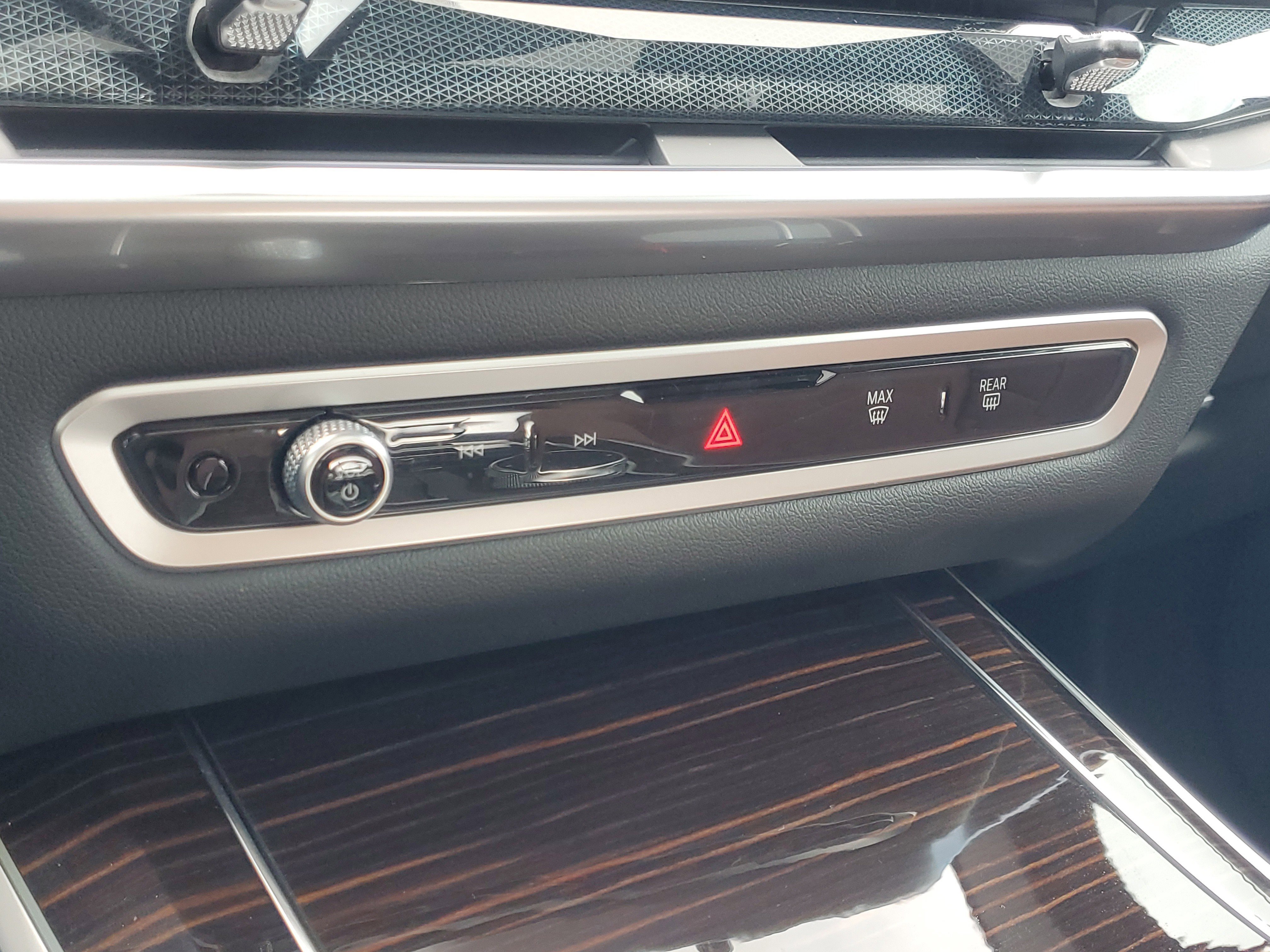 Used 2026 BMW X5 sDrive40i image 31