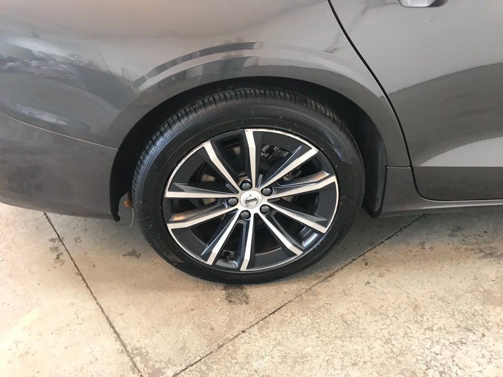 Used 2024 Volvo S60 B5 Core w/ Climate Package image 42