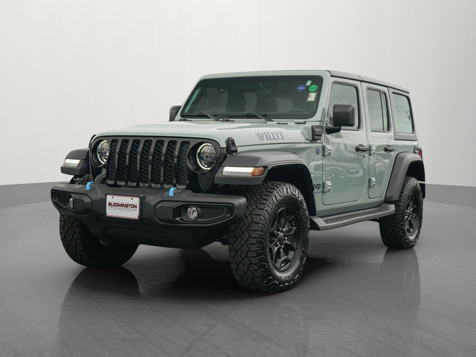 Used 2023 Jeep Wrangler Unlimited w/ Cold Weather Group image 3