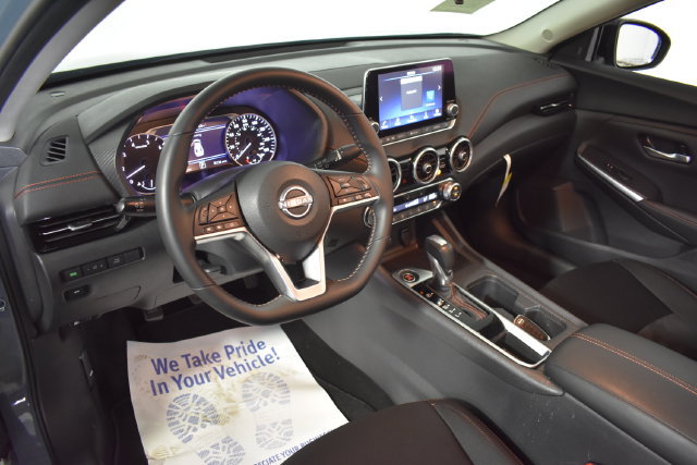 Certified 2025 Nissan Sentra SR FWD image 12