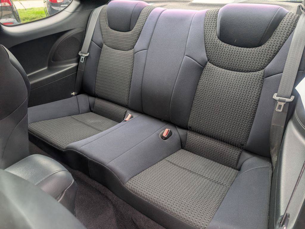 Used 2011 Hyundai Genesis 2.0T RWD image 10